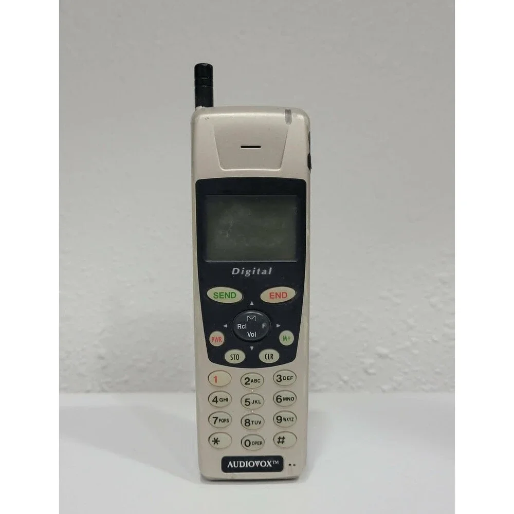 Vintage Y2K 2000 - AudioVox CDM 3000XL. Mobile Cell Phone - Untested